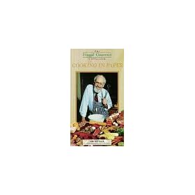 Frugal Gourmet: Cooking in Paper [VHS] [Import]
