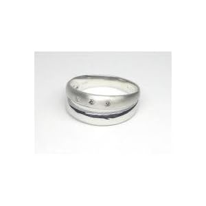 【クリックでお店のこの商品のページへ】K18WGダイヤリング 0.03CT DR3214ad 15号