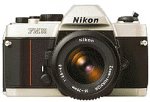 Nikon ��჌�t�J���� FM10 �W���Z�b�g(FM10�{�f�B�EAi�Y�[���j�b�R�[��35~70mmF3.5~4.8S�E�J�����P�[�X�E�X�g���b�v�t)
