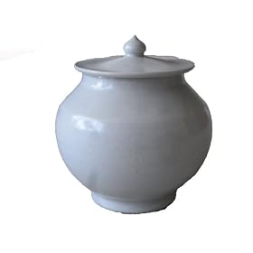 �v�q�ā@�{�����s��@�����W���@�W�t���̒� White pot with cover