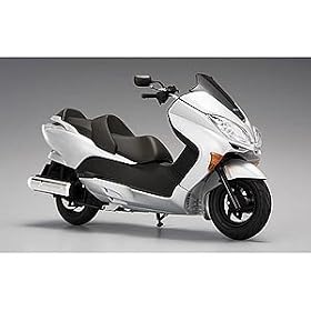 1/12 �l�C�L�b�h�o�C�N No.32 Honda �t�H���c�@ '06