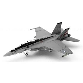 1/200 F/A-18F �A�����J�C�R VFA-211 �t�@�C�e�B���O�`�F�b�N���C�c CO�o�[�h (6443)