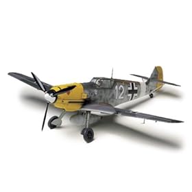 【クリックで詳細表示】Amazon.co.jp ｜ 1/48 傑作機 No.63 1/48 メッサーシュミット Bf109 E-4/7 TROP 61063 ｜ ホビー 通販