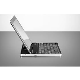���W�e�b�N ipad2 �L�[�{�[�h�P�[�X Logitech iPad 2 Keyboard Case by ZAGG
