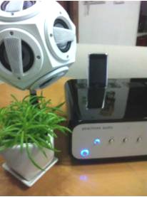 iPod �p3D-08�X�s�[�J�V�X�e��  12�ʑ̃X�s�[�J�[(�J���[�F�z���C�g�j