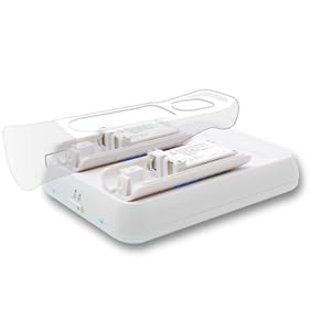 �v���e�b�N Wii���ړ_�[�d�Z�b�g (�[�d�r2�t) �z���C�g