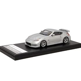 HiStory�y�~�j�J�[�z 1/43 �@�yHS43027A�z�@���Y�@�t�F�A���f�B�@Z (2009 Z34) version NISMO  BRILLIANT SILVER