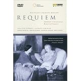 Wolfgang Amadeus Mozart - REQUIEM IN D MINOR [DVD] [Import]Mozart�ɂ��