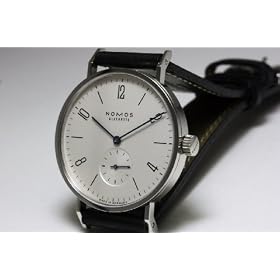�h�C�c��NOMOS�y�m���X�z�^���W�F���g�芪���O���X�q���b�e