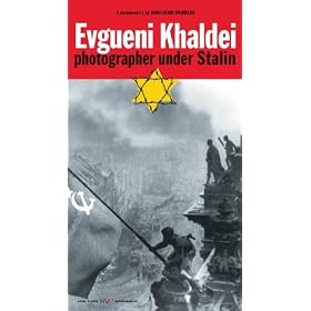 Evueni Khaldei: Photographer Under Stalin [VHS] [Import]