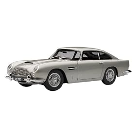 AUTOart AutOart 1/18 �A�X�g���}�[�`�� DB5 (�V���o�[) C8
