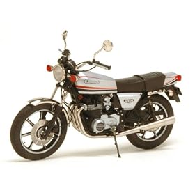 �S�n�v���W�F�N�g 1/18�X�P�[�� KAWASAKI Z400FX #���^���b�N�N���X�^���V���o�[