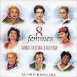 8 femmes