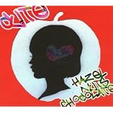 CUTEHazel Nuts Chocolate�ɂ��