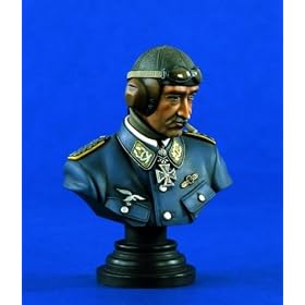 WWII �A�h���t�E�K�[�����h�@�w�b�h2�R�@���� 200mm Galland Bust Set 2 choices [VP1341]