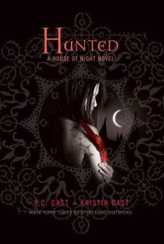  Hunted: A House of Night Novel