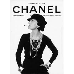 Chanel (The Universe of Fashion)