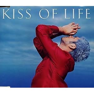 【クリックで詳細表示】KISS of LIFE [Maxi]