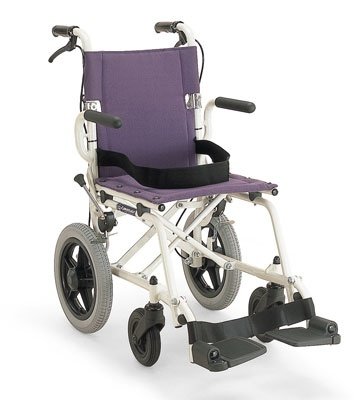超軽量折りたたみ簡易車椅子/旅ぐるまKA6(ノーパンクタイヤ車椅子)/プラム