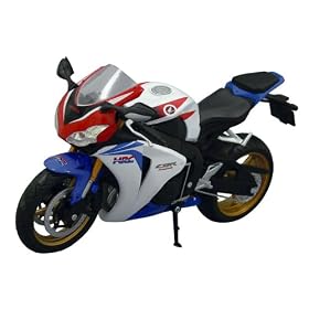 �X�J�C�l�b�g 1/12 �����i�o�C�N Honda CBR 1000RR (�g���R���[���J���[)