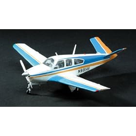 1/48 �r�[�`�N���t�g�@�{�i���U�@V35