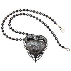 Pirates Of The Caribbean / At World's End - Replica: Tia Dalma Necklace