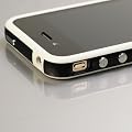 i-Beans 	 �u�S60�F�viPhone 4�@Mixed Plastic(Soft+Hard)�@Bumper Case�@iPhone 4 �M�����V���R��+�u���X�`�b�N�@�o���p�[�@�ی�t���t�B�����@USB�[�d�P�[�u���t�@BLK/WHT(371-16)