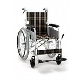 【クリックでお店のこの商品のページへ】アルミ製車いす(自操式背折れタイプ)