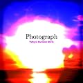 Photograph 80�N��̖��Ȃ𒆐S�ɁA��l�̖��͂𒮂�����J�o�[�A���o��!!