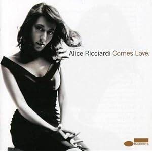 Alice_Ricciardi_Comes_Love