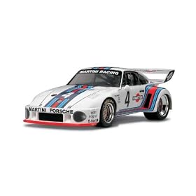 1/24 �X�|�[�c�J�[�V���[�Y No.311 1/24 �}���e�B�[�j �|���V�F 935 �^�[�{