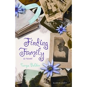 【クリックでお店のこの商品のページへ】Finding Family： Tonya Bolden： 洋書