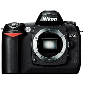 Nikon �f�W�^����჌�t�J���� D70S