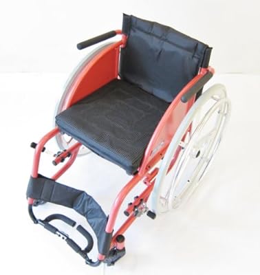 新発売!ストライク 超軽量スポーツタイプ車椅子【SGマーク認定工場製品】 【アルミ】【折りたたみ式】【ノーパンクタイヤ】【コンパクト】