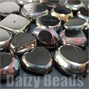 【クリックで詳細表示】【はんぱビーズ】 テーブルカットブラック 10-15mm (30グラム)