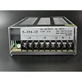 �X�C�b�`���O�d���������艻�d��12V-21A 250W AC100V�𒼗��ɁI