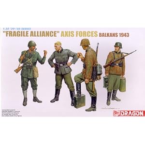 【クリックで詳細表示】1/35 WWII ドイツ軍兵士プラモデル ＂FRAGILE ALLANCE＂ AXIS FORCES (BALKANS 1943)4体セット 6563
