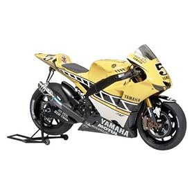 1/12 �I�[�g�o�C No.104 1/12 ���}�n YZR-M1 50th �A�j�o�[�T���[ US�C���^�[�J���[�G�f�B�V���� 14104