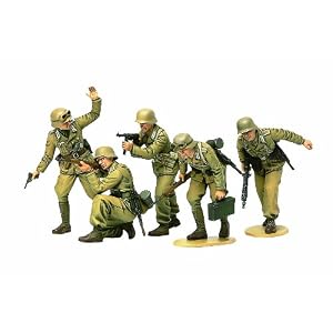 【クリックで詳細表示】Amazon.co.jp ｜ 1/35 ドイツ アフリカ軍団 歩兵セット 35314 ｜ ホビー 通販