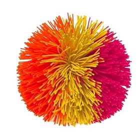 �N�b�V���{�[���@Kooshball ���M�����[�T�C�Y
