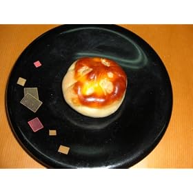 �܂񂶂イ�u���c�R�v 5���� 450�~ �K�ܒ��̃V���{�����c�R�̌`�ɍČ��A��ɂ̓s�[�i�b�c�A���񂱂́A������ɉ����ƃ~���N�������Ղ�A�����������܂񂶂イ�ł�
