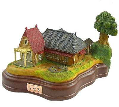 送料無料!となりのトトロ ライトアップジオラマ 草壁家 LED内蔵でトトロのねどこに明かりが灯る!精彩なジオラマです♪