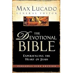 The Devotional Bible New Century Version, Personal Size Edition: Experiencing the Heart of Jesus (Bible Ncv)