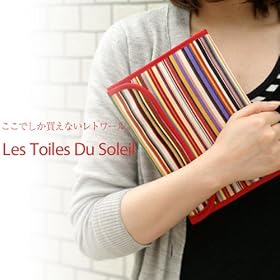 �y���X����zLES TOILES DU SOLEIL�E���@�\�P�[�X