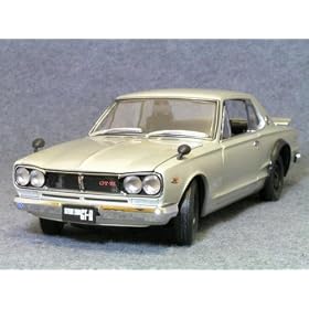 KYOSHO 1/18 �X�J�C���C�� 2000 GT-R KPGC10 �V���o�[