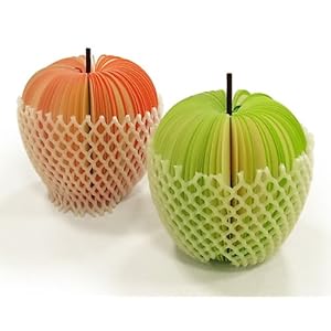 【クリックでお店のこの商品のページへ】3Dリンゴメモ帳(赤リンゴと青リンゴのセットになります。)