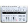 ZOOM �}���`�g���b�N���R�[�_�[R16 Recorder:Interface:Controller�@�Y�[�� R16-ZOOM