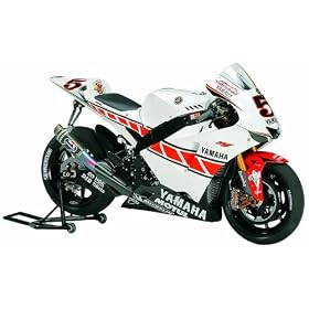 1/12 �I�[�g�o�C No.105 1/12 ���}�n YZR-M1 50th �A�j�o�[�T���[ �o�����V�A�G�f�B�V���� 14105