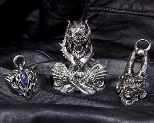 魂ウェブ商店★魔戒可动 牙狼 魔导具セット