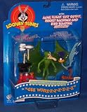  Looney Tunes - Road Runner and Wile E. Coyote in 